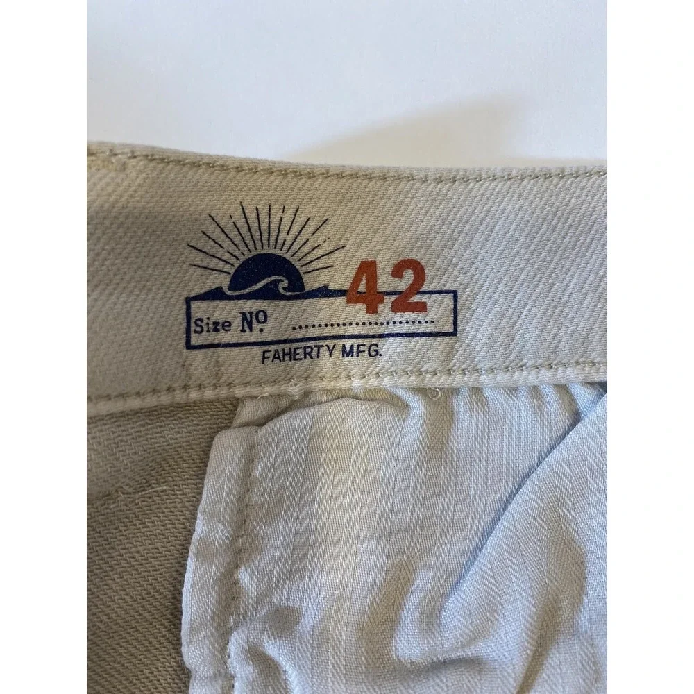 Faherty Men's Shorts 42 Stretch Terry 7.5